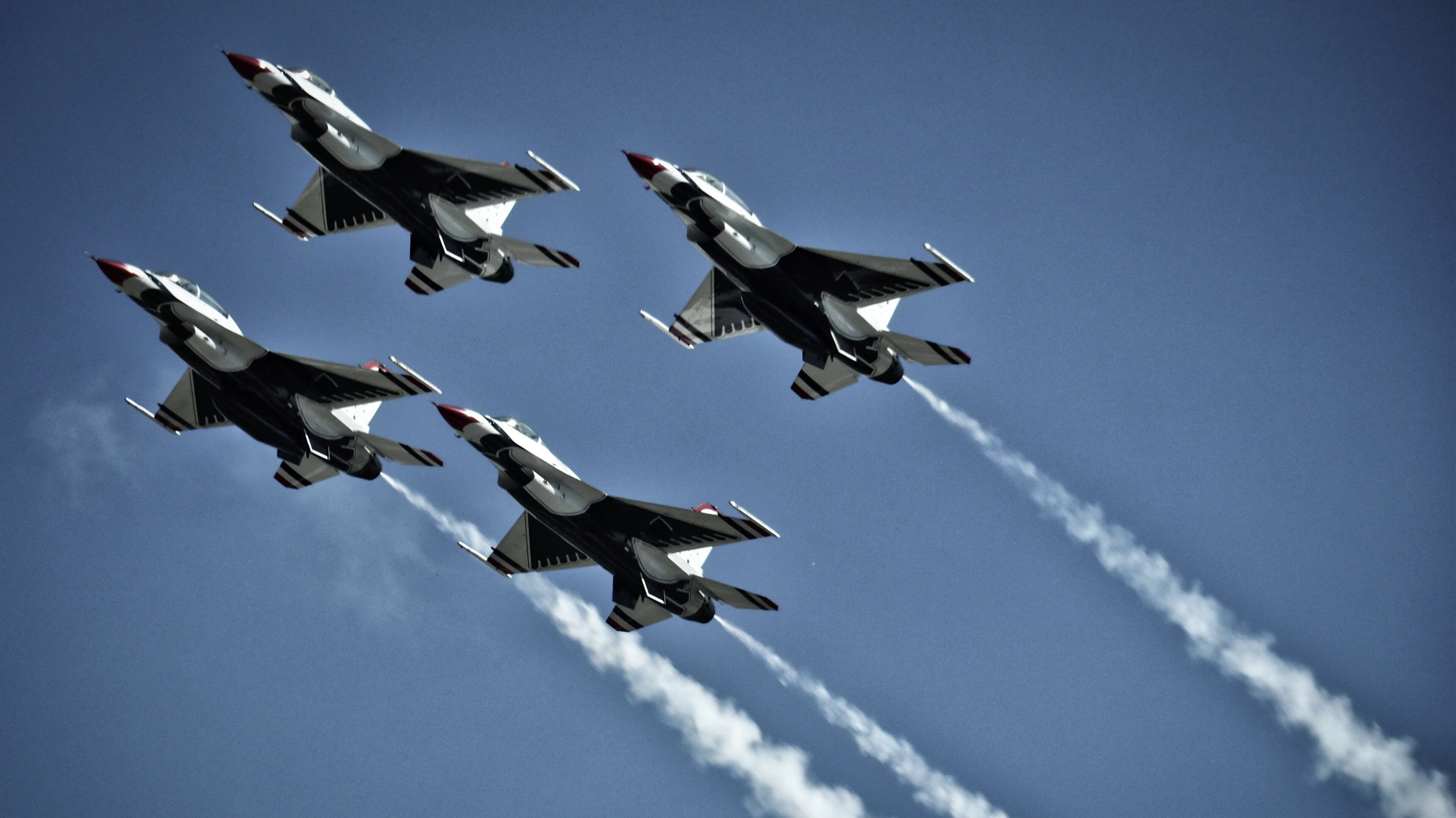 传奇巨星的“冷知识”：你知道他们的趣事吗？，传奇的巨星是谁